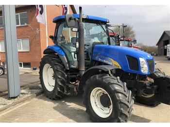 Traktor New Holland 6030: das Bild 1