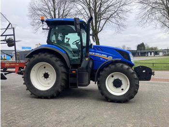 New Holland T6.125S - Traktor: das Bild 1