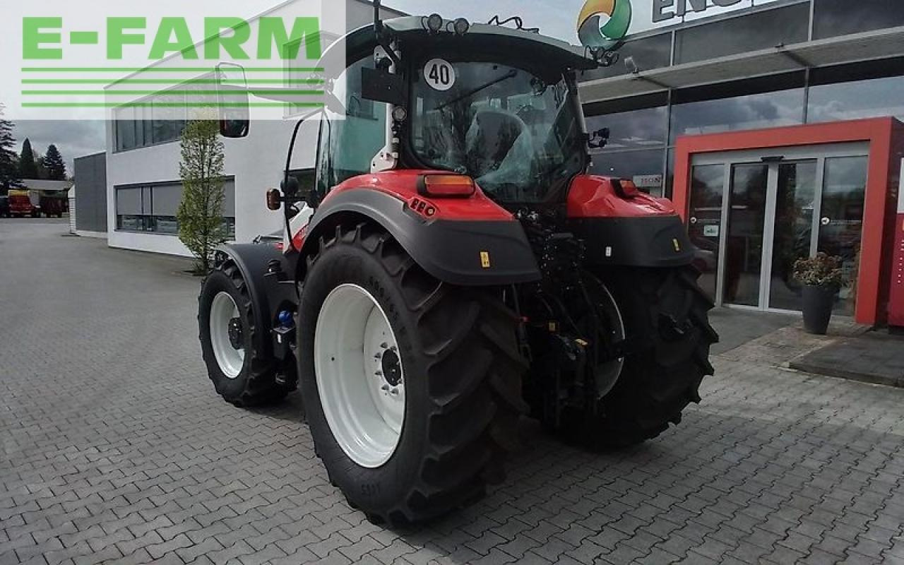 Traktor Steyr 4110 expert cvt: das Bild 2