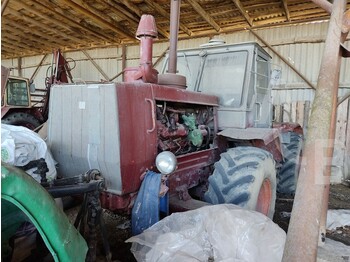 Traktor XTZ T-150K: das Bild 1