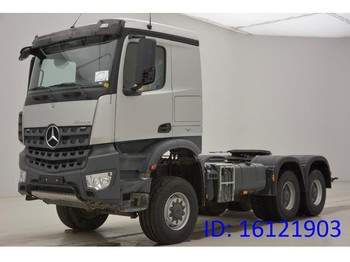 Sattelzugmaschine Mercedes-Benz Arocs 3345AS - 6x6