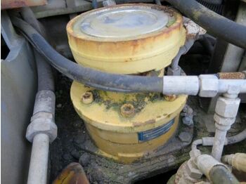POCLAIN Hydraulikpumpe