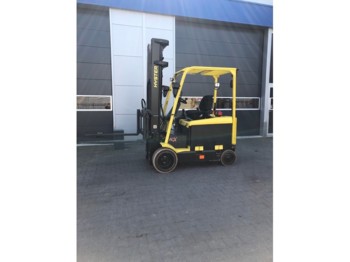 4-Rad-Frontstapler Hyster E 3.20 XM Heftruck