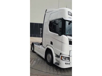 SCANIA R 500 Sattelzugmaschine