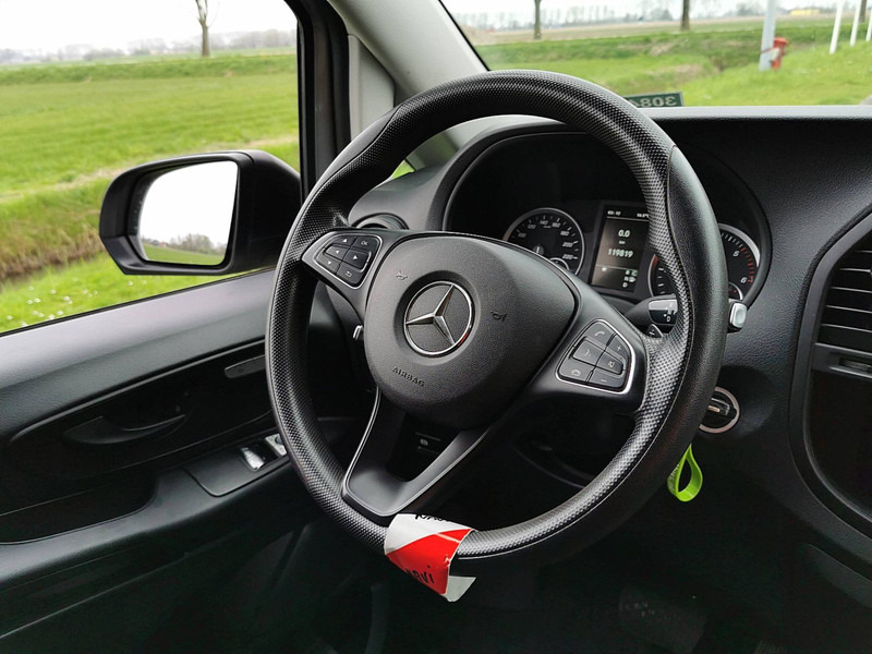 Kleintransporter Mercedes-Benz Vito 114 l2 airco automaat!: das Bild 11