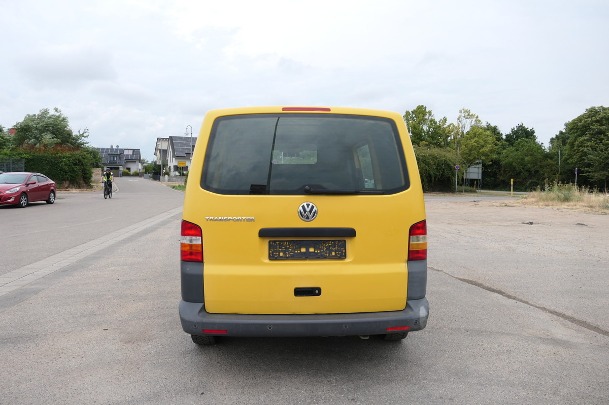Kleintransporter VW T5 Transporter 1.9 TDI PARKTRONIK 2xSCHIEBETÜR: das Bild 6