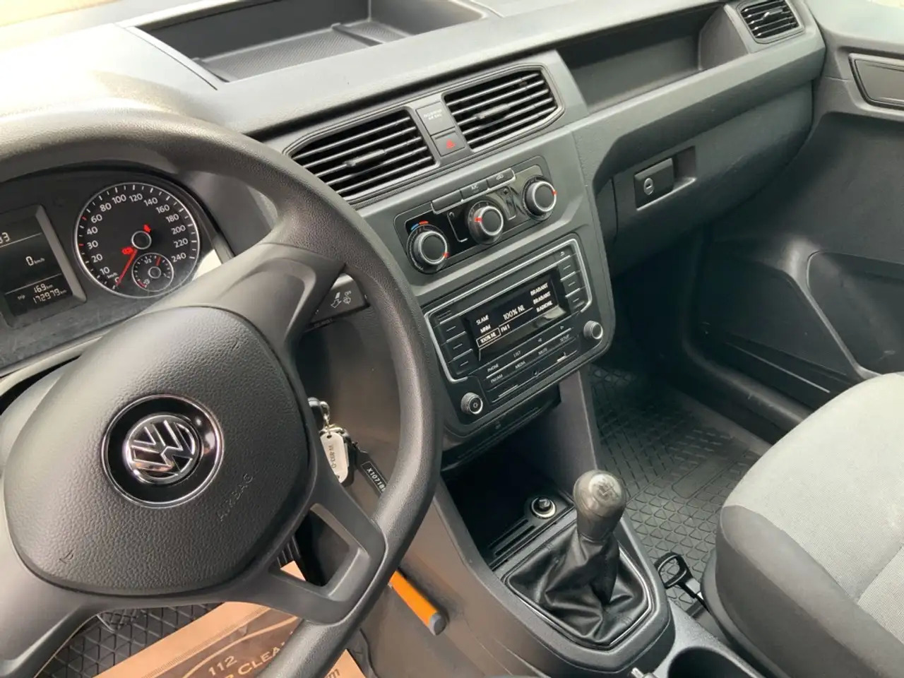 Kleintransporter Volkswagen Caddy 2.0 TDI L1H1 BMT Trendline Airco Trekhaak 1400 kg: das Bild 15
