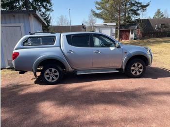 MITSUBISHI Pick-up