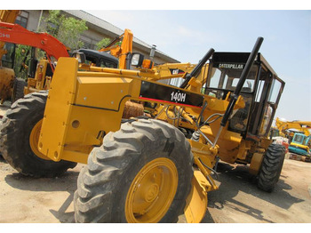 Caterpillar 140 H - Grader: das Bild 1