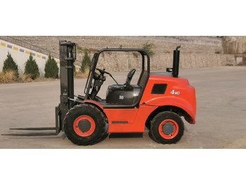 QINGDAO PROMISING 3T 4WD Rough Terrain Forklift CPCD30 - Geländestapler: das Bild 2