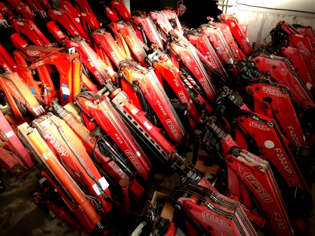 TRANSGRUAS - Angebote zu verkaufen undefined: das Bild 2