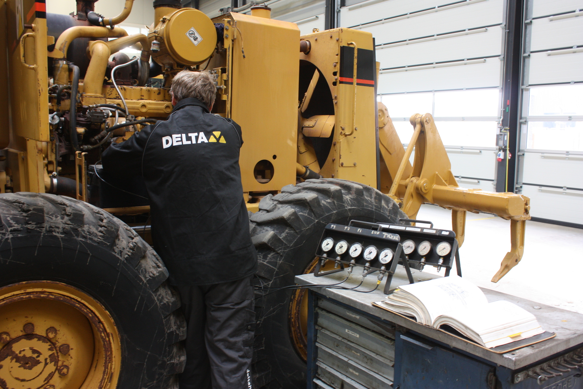 Delta Machinery - BOMAG Baumaschinen undefined: das Bild 8