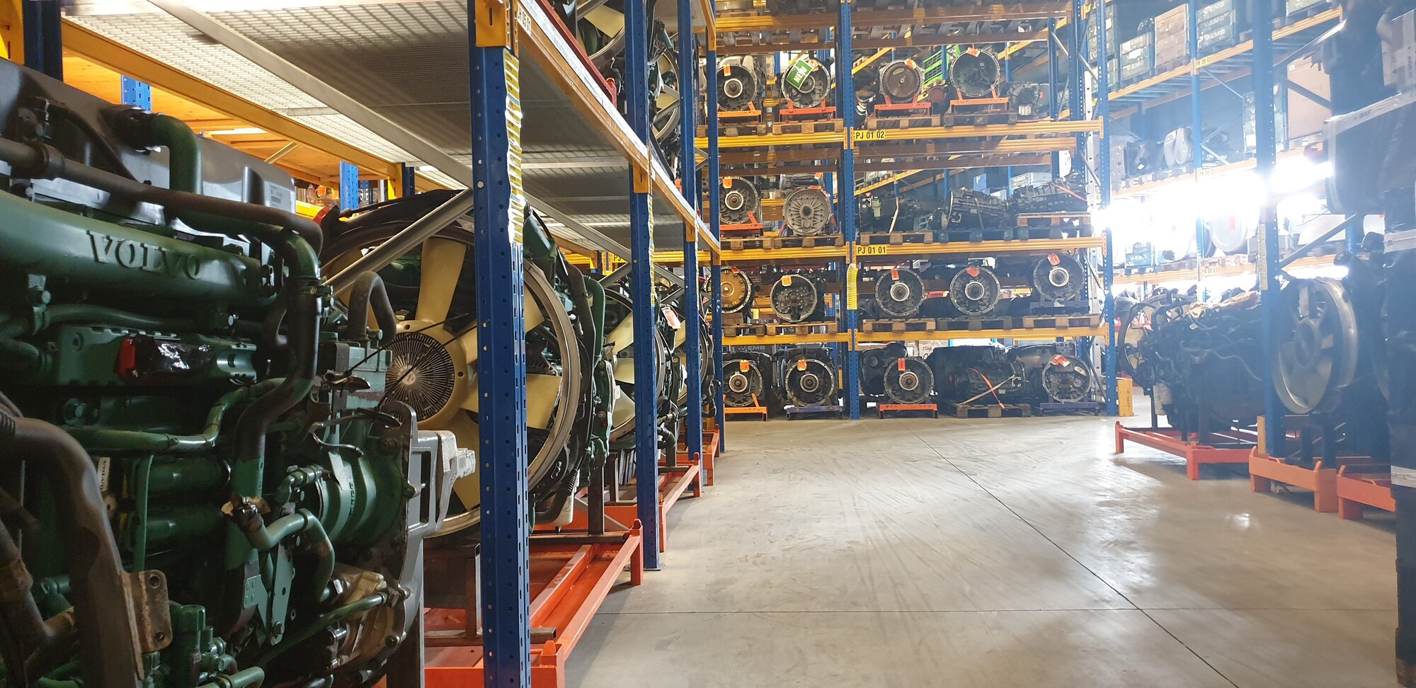BAS PARTS & TYRES B.V. undefined: das Bild 4