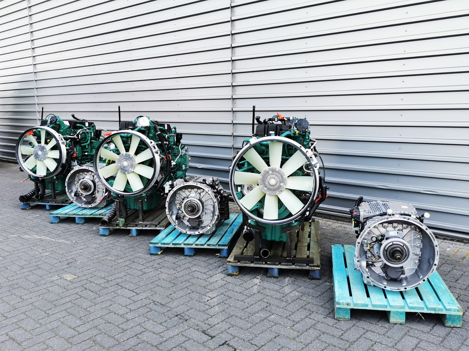 BAS PARTS & TYRES B.V. undefined: das Bild 14