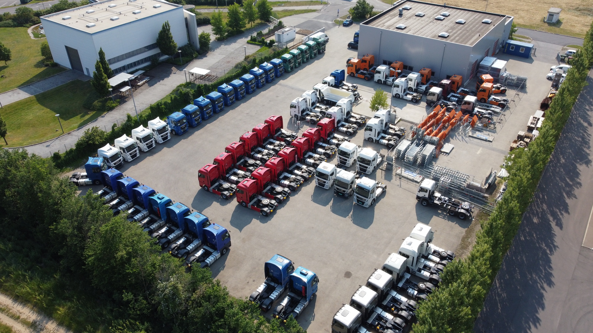 MHS Truck Center GmbH undefined: das Bild 1