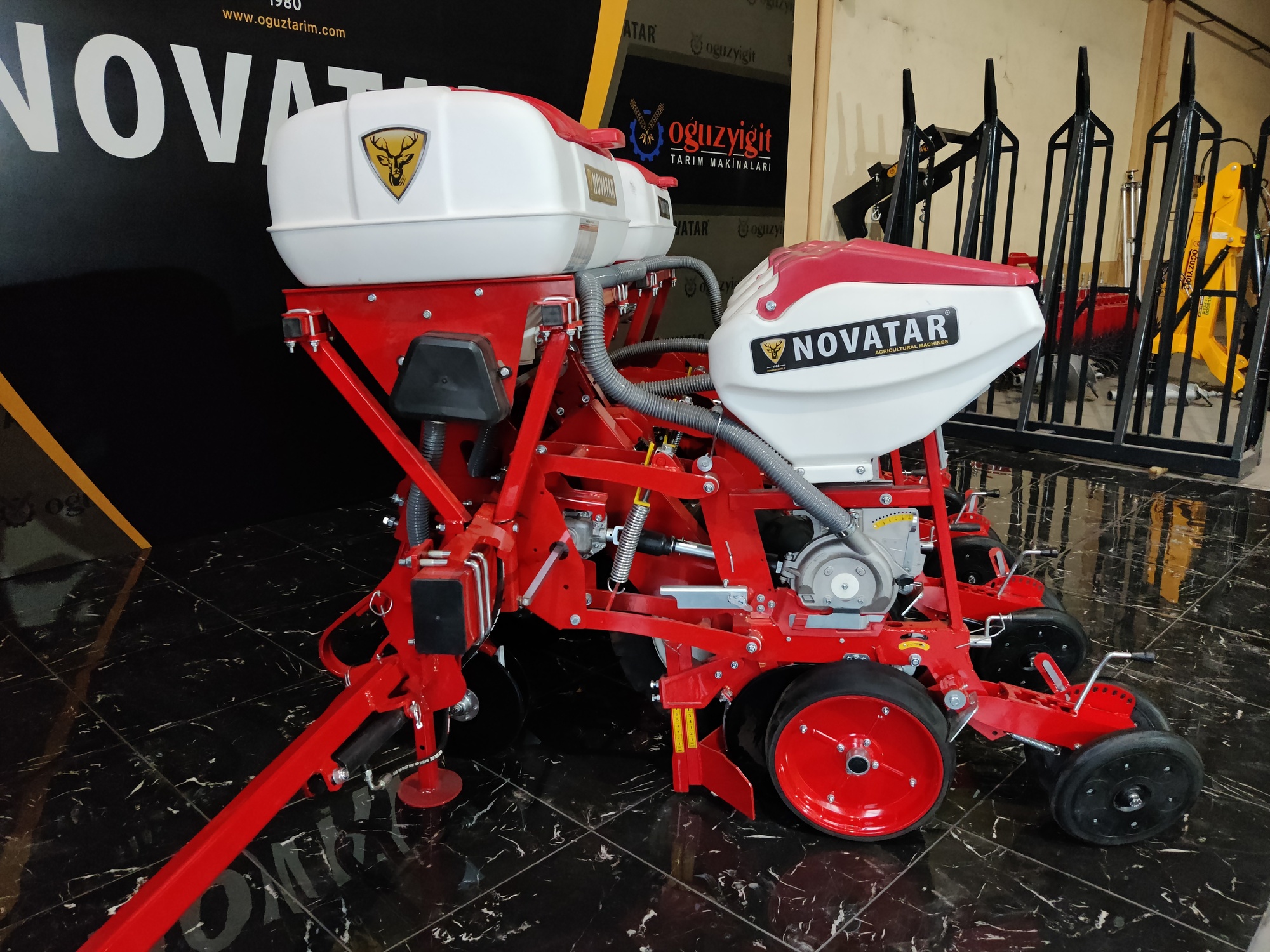 Novatar Agricultural Machinery undefined: das Bild 22