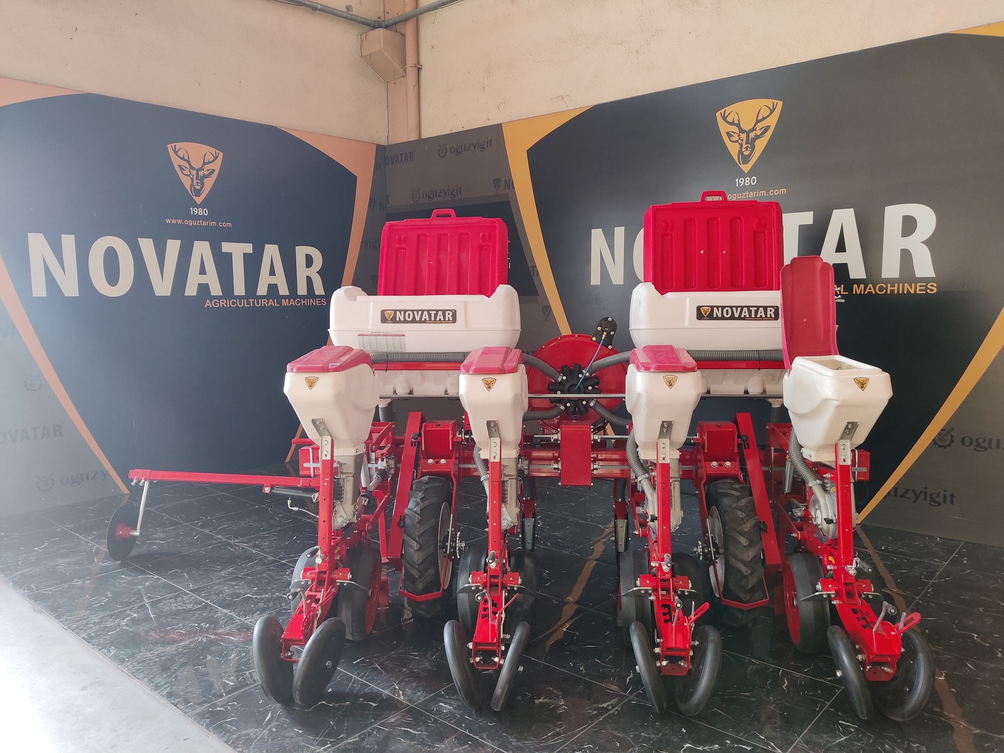 Novatar Agricultural Machinery undefined: das Bild 23