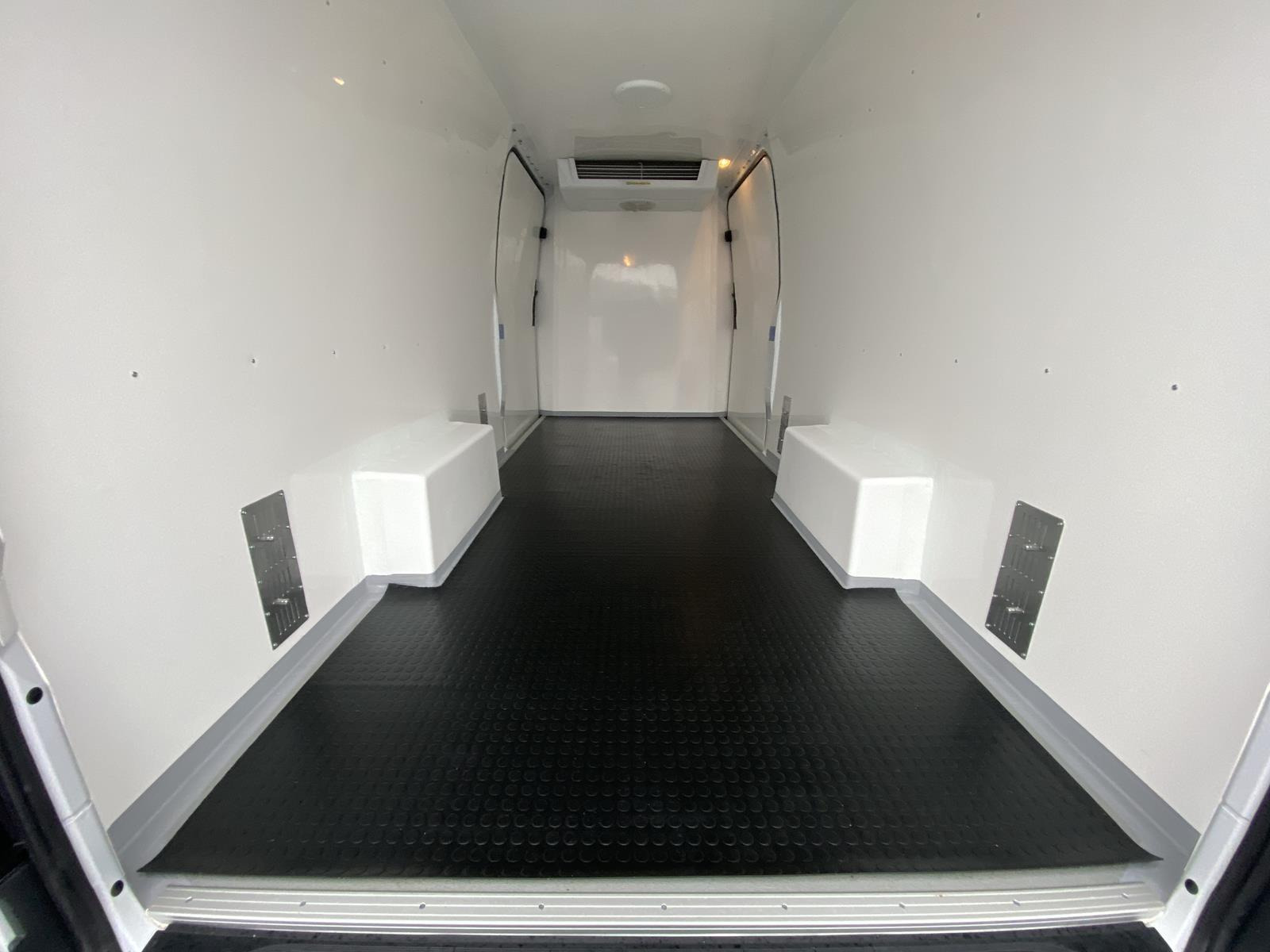 RINZ ROS d.o.o. (GmbH) - Transporter undefined: das Bild 14