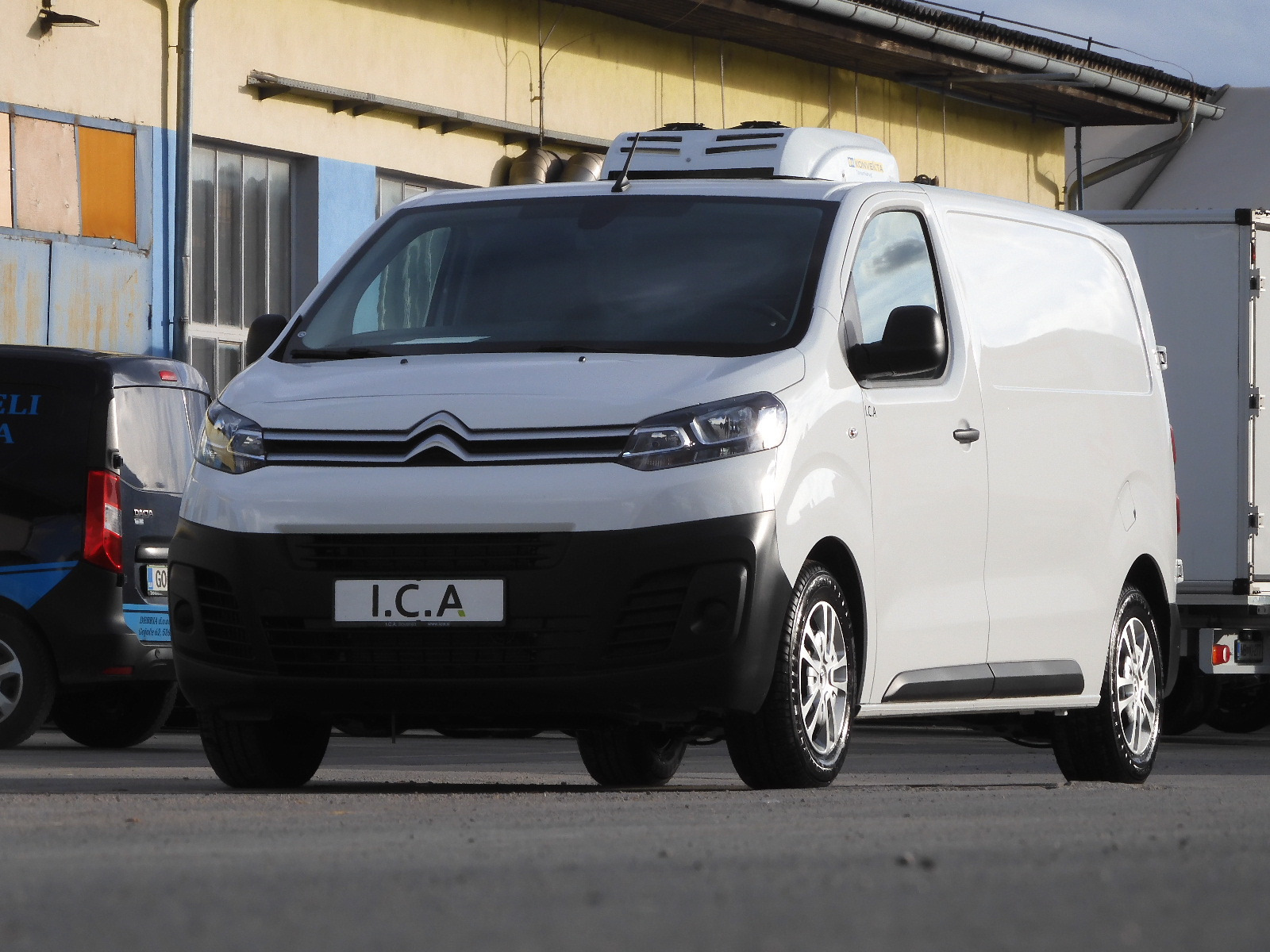 RINZ ROS d.o.o. (GmbH) - Transporter undefined: das Bild 51