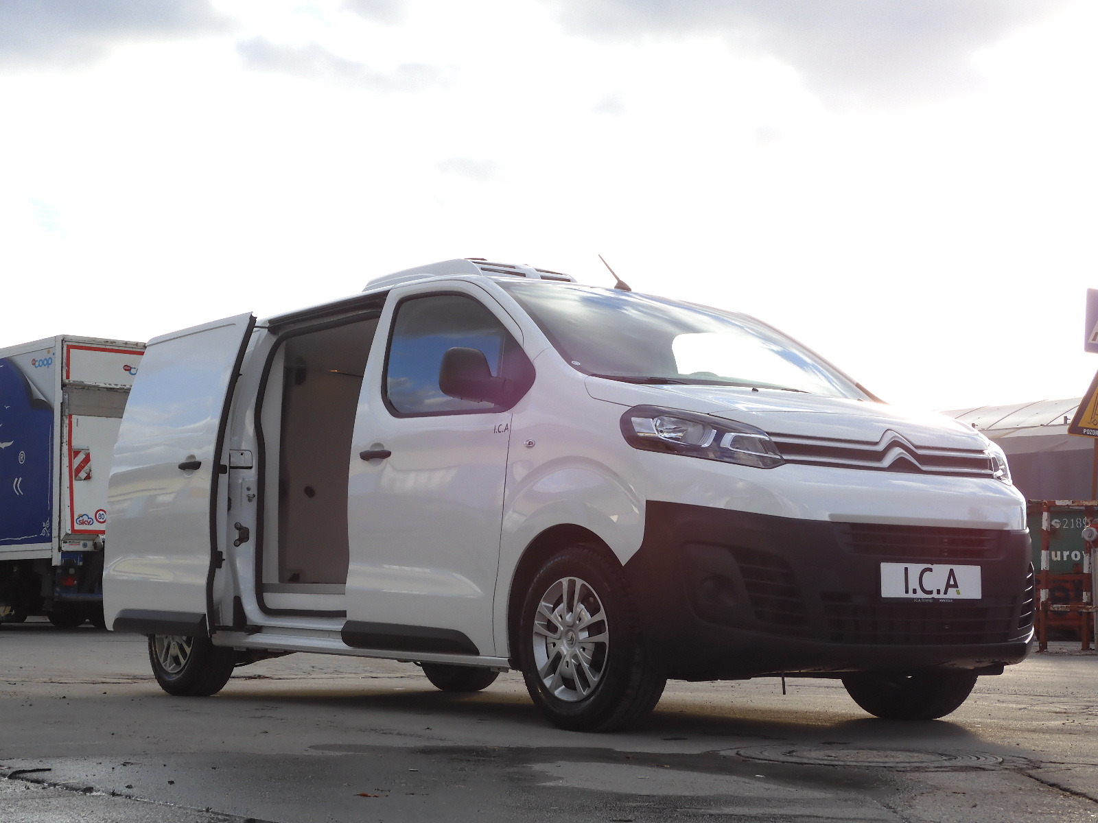 RINZ ROS d.o.o. (GmbH) - Transporter undefined: das Bild 52