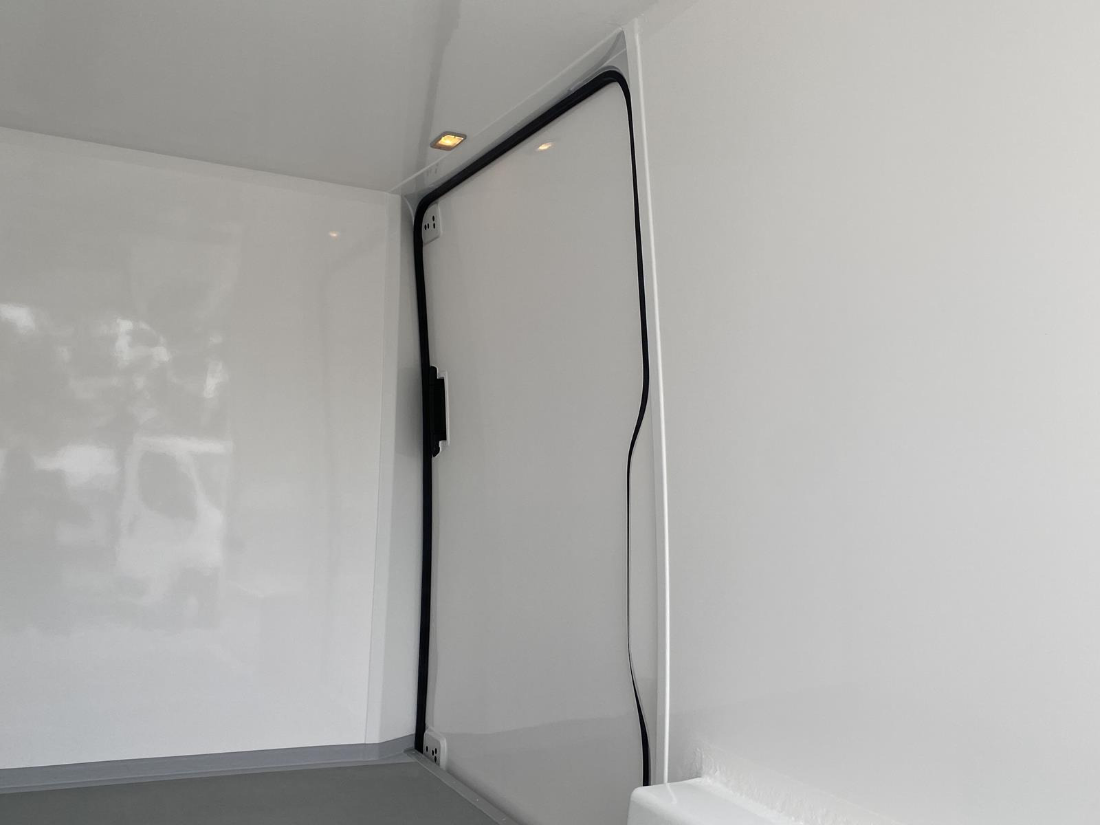 RINZ ROS d.o.o. (GmbH) - Transporter undefined: das Bild 30