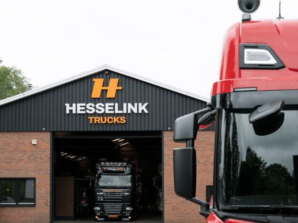 Hesselink Trucks B.V. - Wohnmobile - Getriebe: Schaltgetriebe undefined: das Bild 1