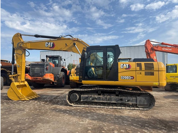CATERPILLAR 320D3 Kettenbagger