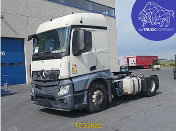 Sattelzugmaschine Mercedes-Benz Actros 1843: das Bild 2