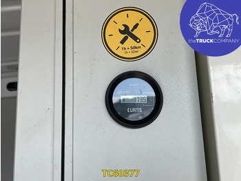 Transporter Renault Master NACELLE FOURGON: das Bild 2