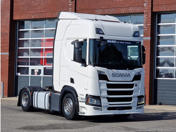 SCANIA R 450 Sattelzugmaschine