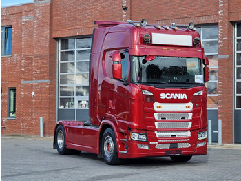 SCANIA S 500 Sattelzugmaschine