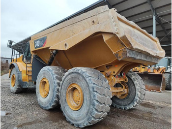 CATERPILLAR 740 Knickgelenkter Dumper
