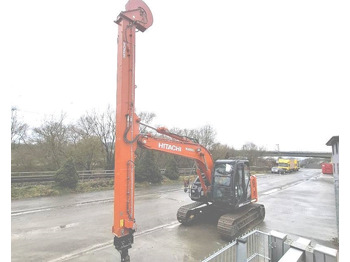 Kettenbagger Hitachi ZX 135 US-6 Teledipper: das Bild 2