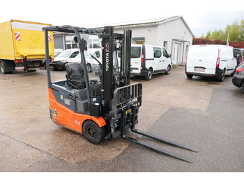 Elektrostapler TOYOTA 7FBEST 15 Elektro 3-Rad: das Bild 3