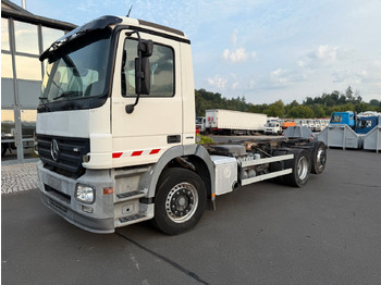 MERCEDES-BENZ Actros 2532 Fahrgestell LKW