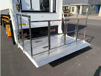 Ambulift-Fahrzeug, Zustand - NEU Ambulift ABG: das Bild 3 Ambulift-Fahrzeug, Zustand - NEU Ambulift ABG: das Bild 3