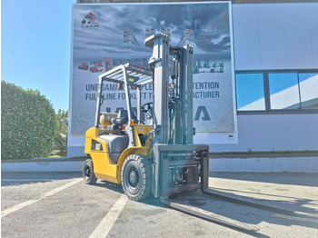 CATERPILLAR GP Treibgasstapler