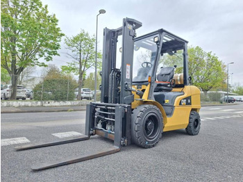 CATERPILLAR GP Treibgasstapler