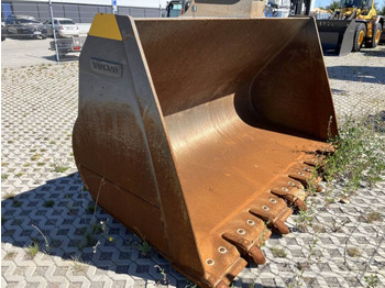 VOLVO Schaufel