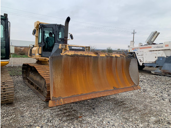 KOMATSU D61 Bulldozer