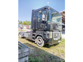 RENAULT Magnum 440 Sattelzugmaschine
