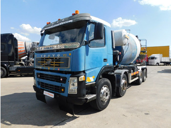 VOLVO FM9 Fahrmischer