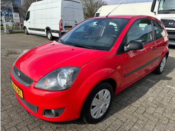 FORD Schrägheck