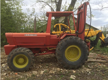 MANITOU Geländestapler