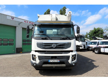 Tankwagen Volvo FMX 450 8x4 AUGER, radio control, 7 COMP. Full Volvo Service! . EXCELLENT condition: das Bild 4