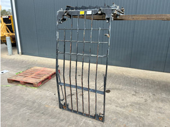 CATERPILLAR Fahrerhaus und Interieur