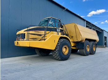 CATERPILLAR 740 Knickgelenkter Dumper