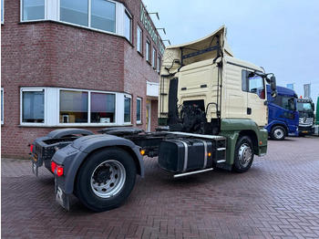 Sattelzugmaschine MAN TGA 18.320 TGA 18.320 4X2 / Airco/ Sleeping cabin / Euro 4 Holland Truck- Top Condition: das Bild 4