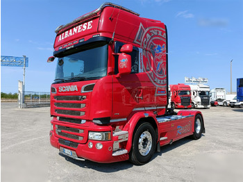 SCANIA R 490 Sattelzugmaschine