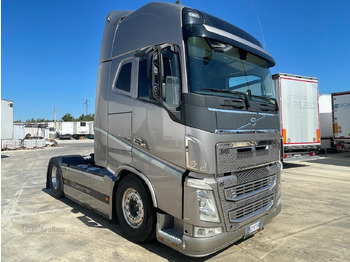 VOLVO FH 500 Sattelzugmaschine